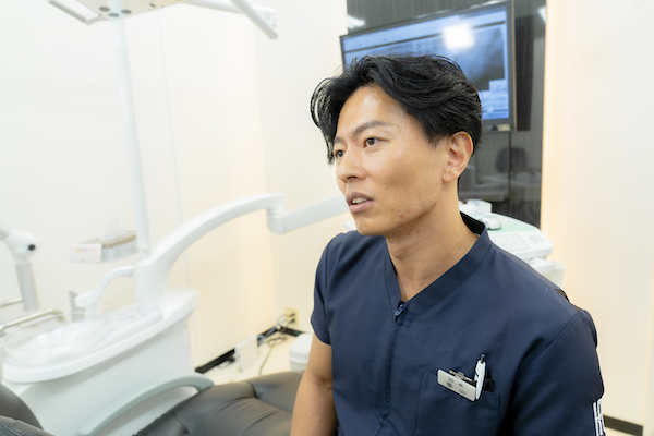 歯科医師の春山院長